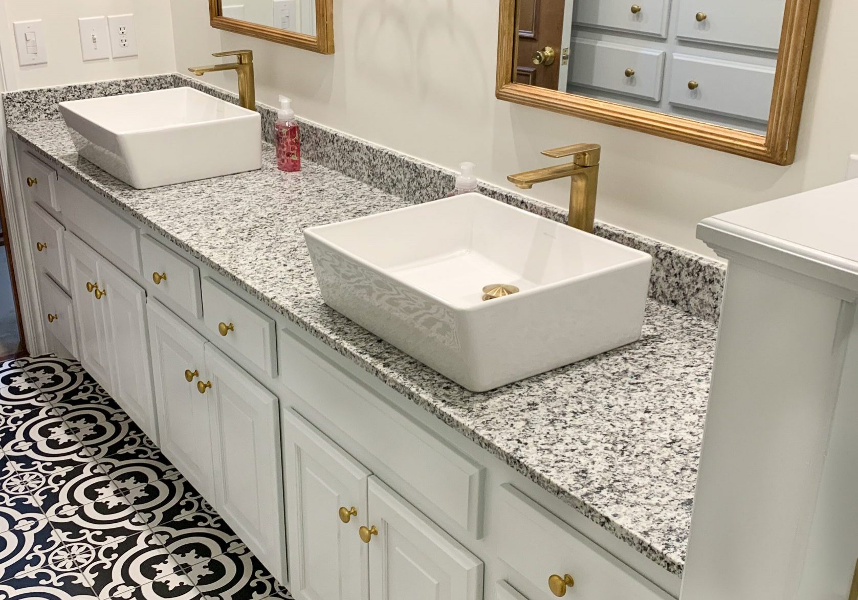 Bathroom Counter Raised Panel Cabinets